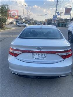 Hyundai Azera